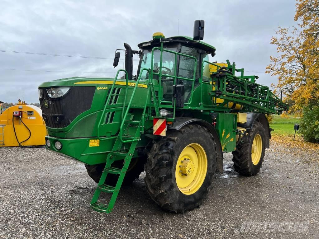 John Deere R4040i Itsekulkevat ruiskut