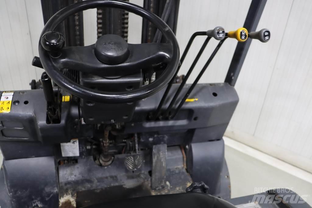 TCM FB30-7 Sähkötrukit