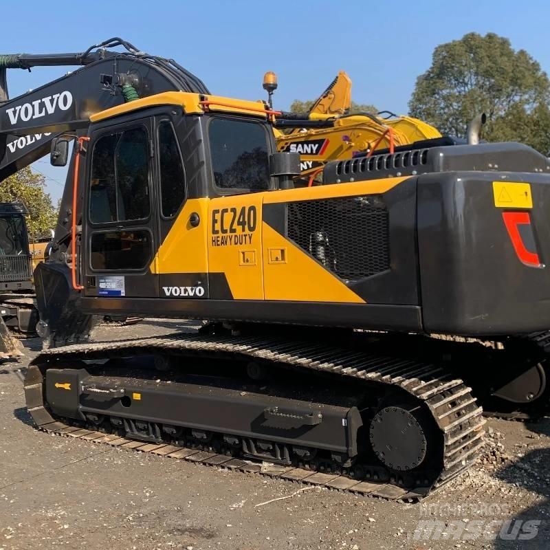 Volvo EC 240 Telakaivukoneet