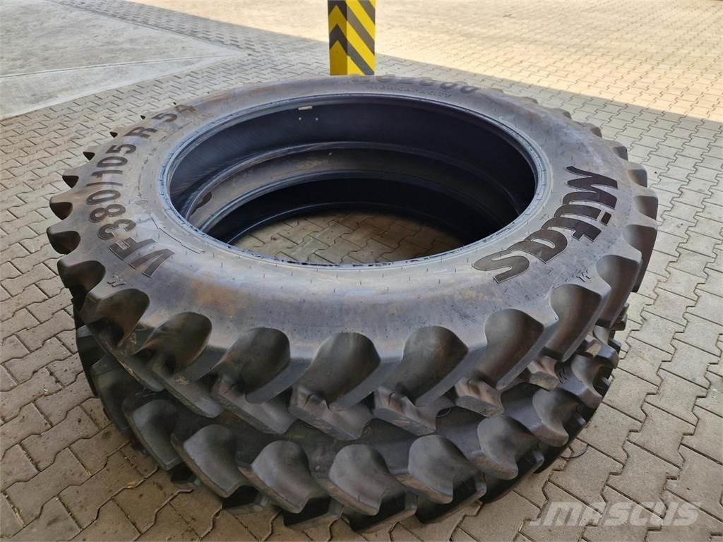 Mitas 380/105R54 Renkaat ja vanteet