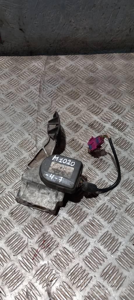 MAN TGA  812559706084 Ohjaamot ja sisustat
