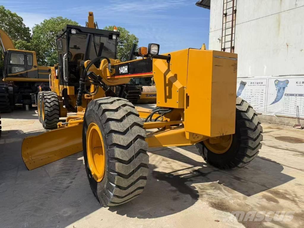 CAT 140 H Tiehöylät