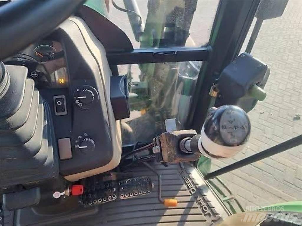 John Deere 5080 M Traktorit