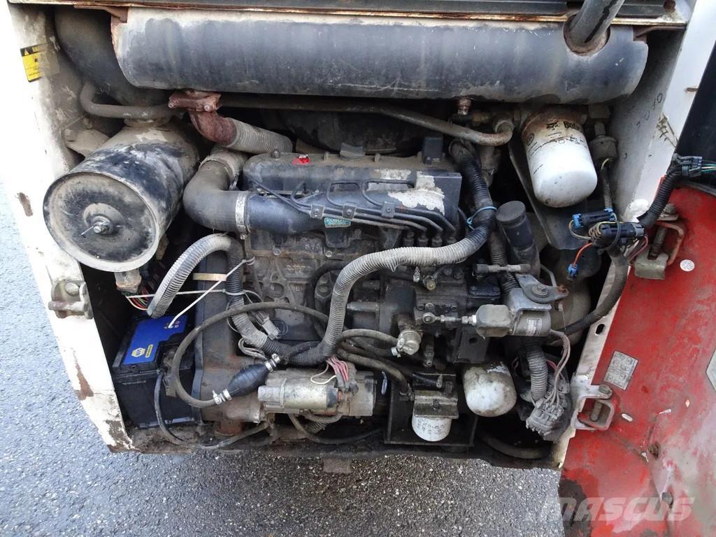 Bobcat 753 Liukuohjatut kuormaajat