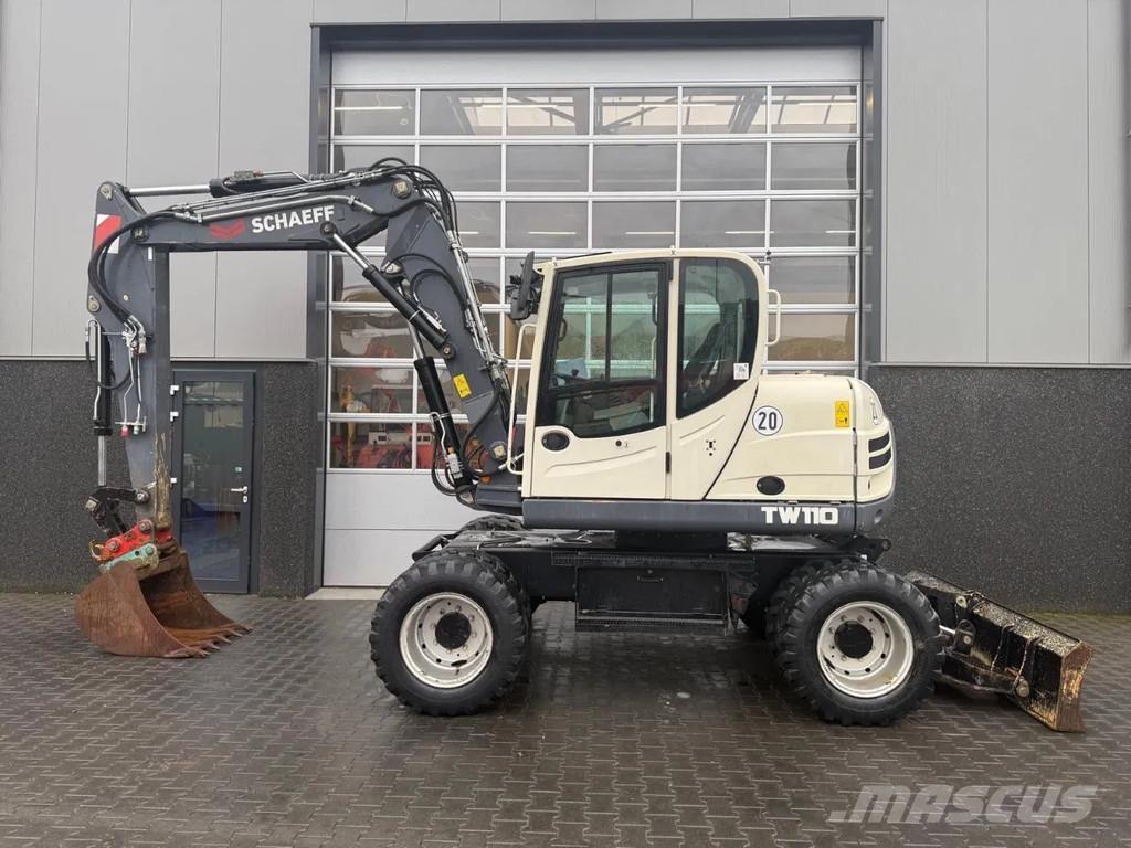 Terex TW110 Midikaivukoneet 7t - 12t