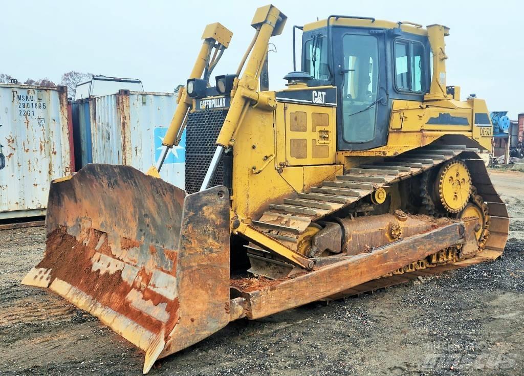 CAT D 6 R II Telaketjupuskutraktorit