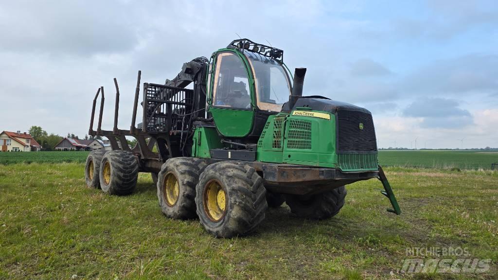 John Deere 1210 E Kuormatraktorit
