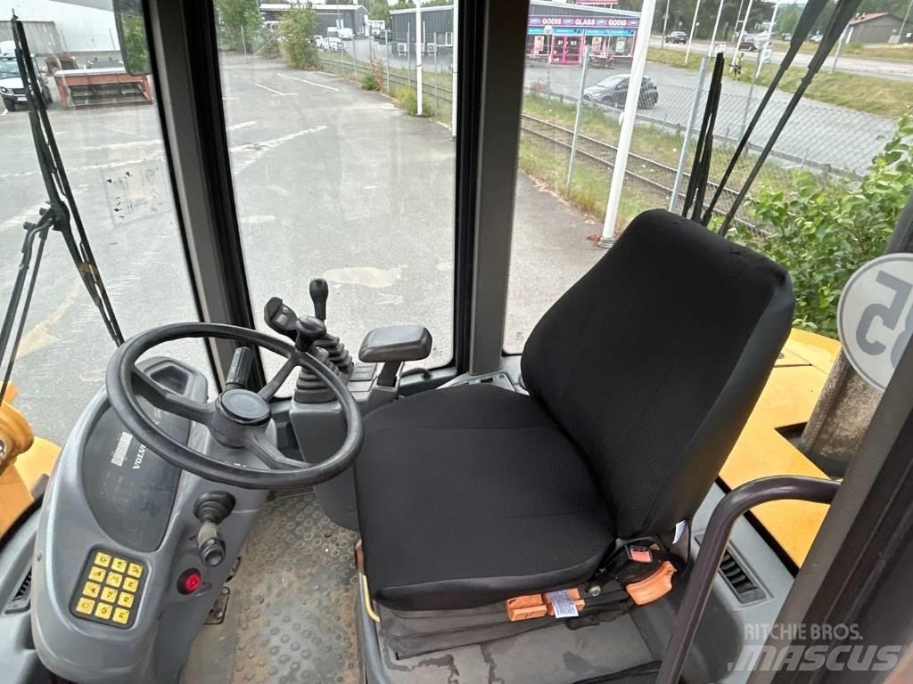 Volvo L 40 B Pyöräkuormaajat