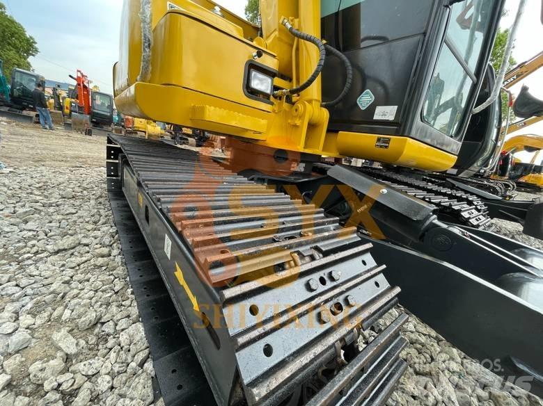 Komatsu PC 70 Midikaivukoneet 7t - 12t