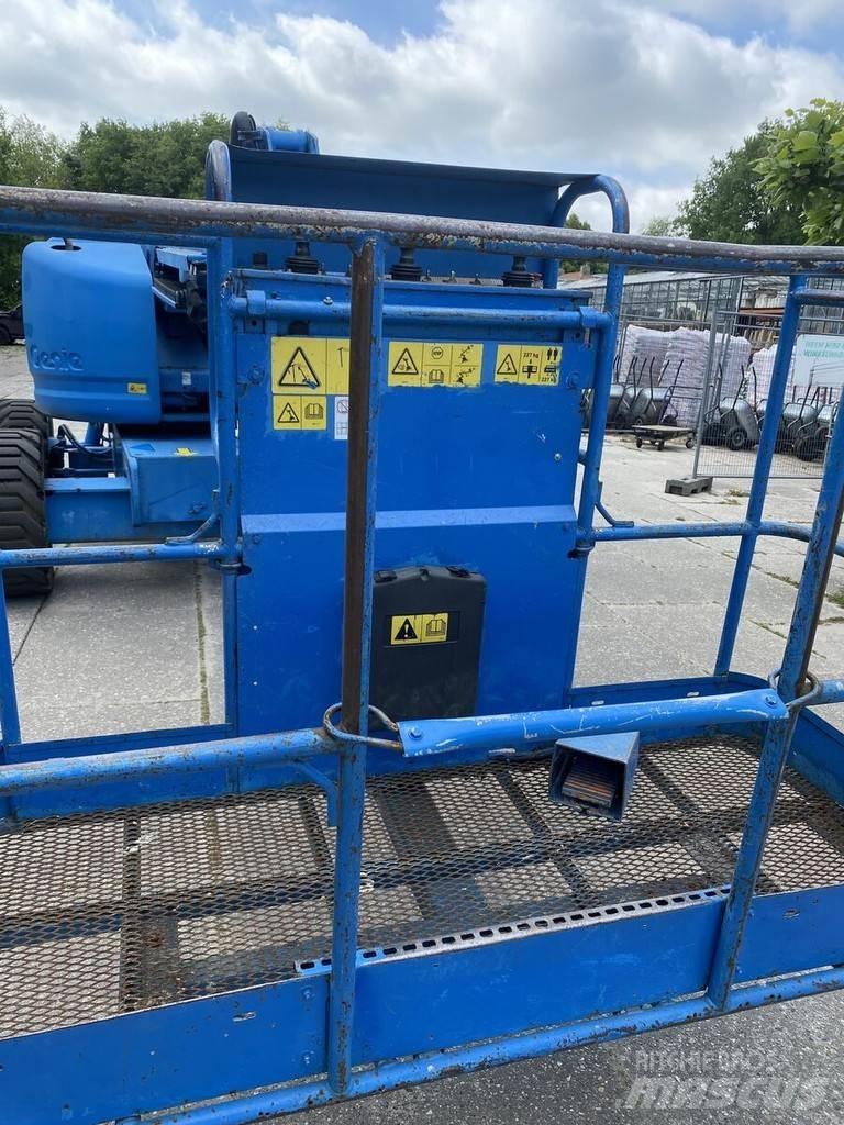 Genie Z45/25 Kuukulkijat