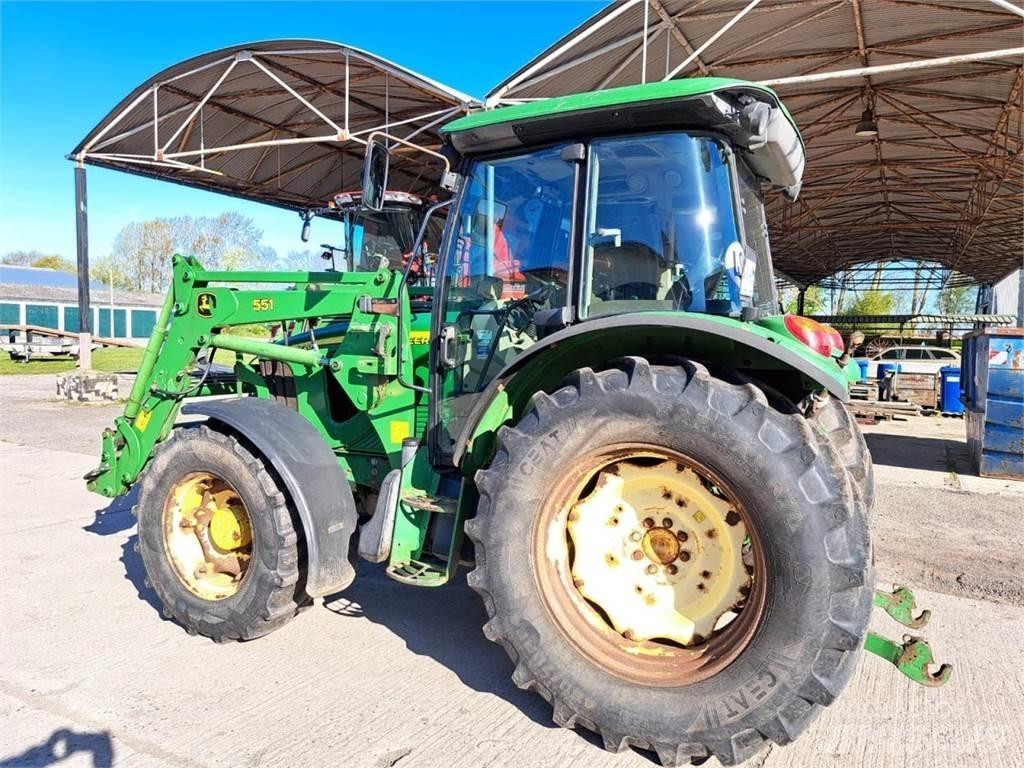 John Deere 5720 + FL Traktorit