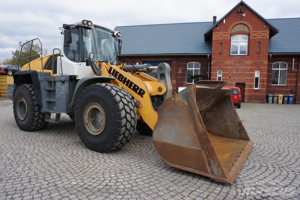 Liebherr L 576 Pyöräkuormaajat