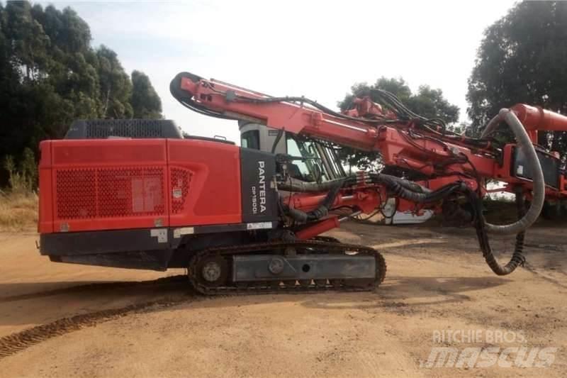Sandvik DP1500i Avolouhintaporauslaitteet