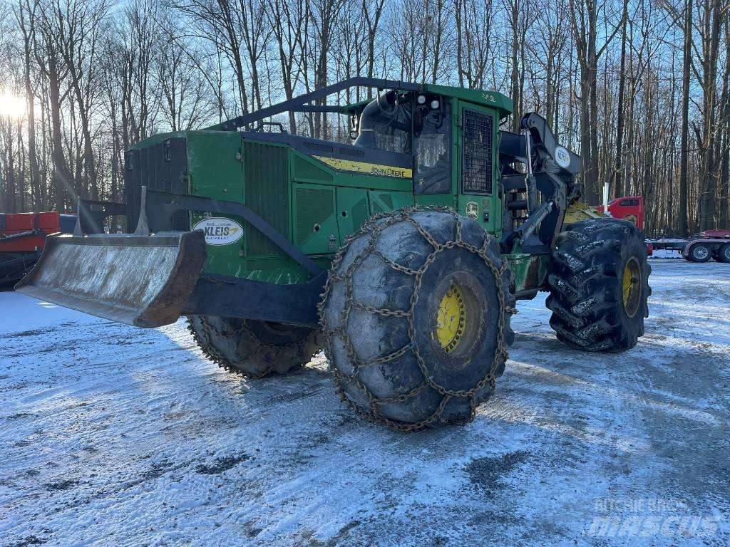 John Deere 948L Juontokoneet