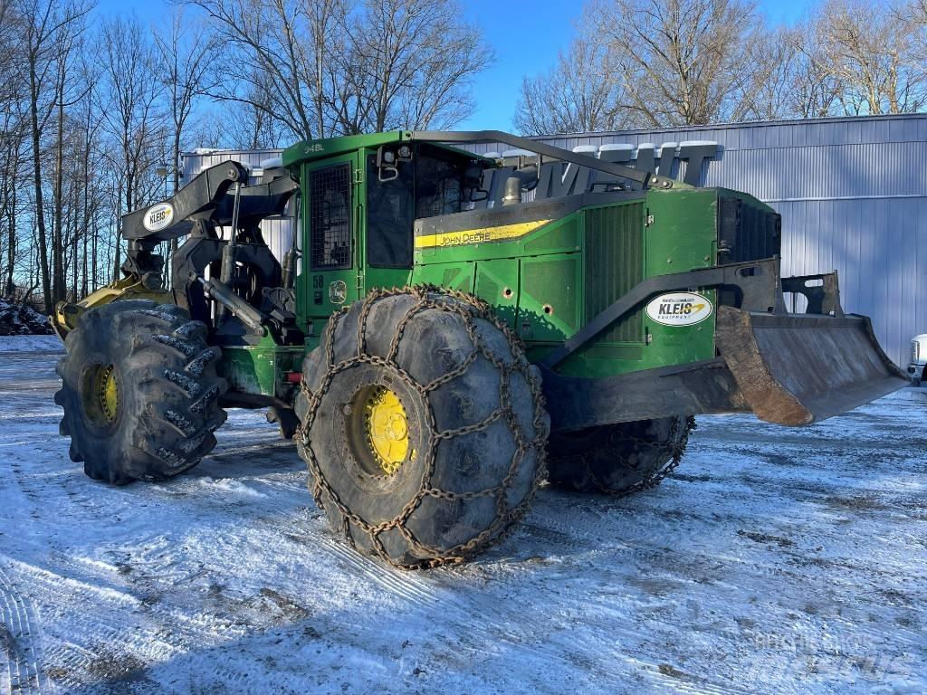 John Deere 948L Juontokoneet