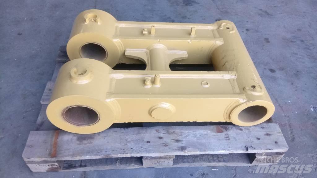 CAT 375 Puomit