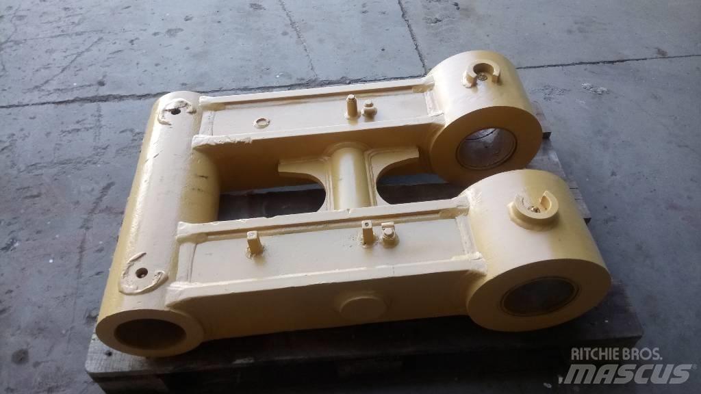 CAT 375 Puomit