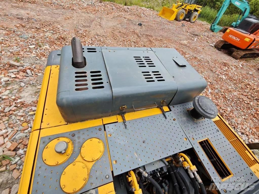 Hyundai Robex 520 VS Telakaivukoneet