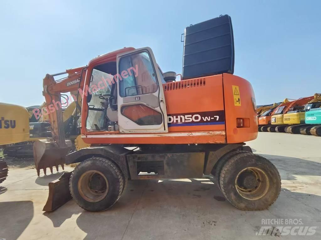 Doosan DH 150 W-7 Pyöräkaivukoneet