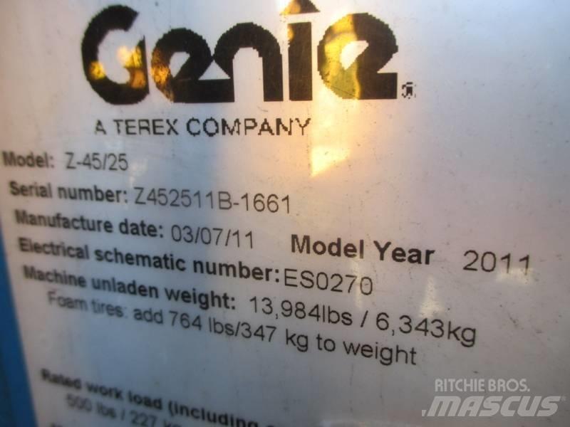 Genie Z 45/25 RT Kuukulkijat