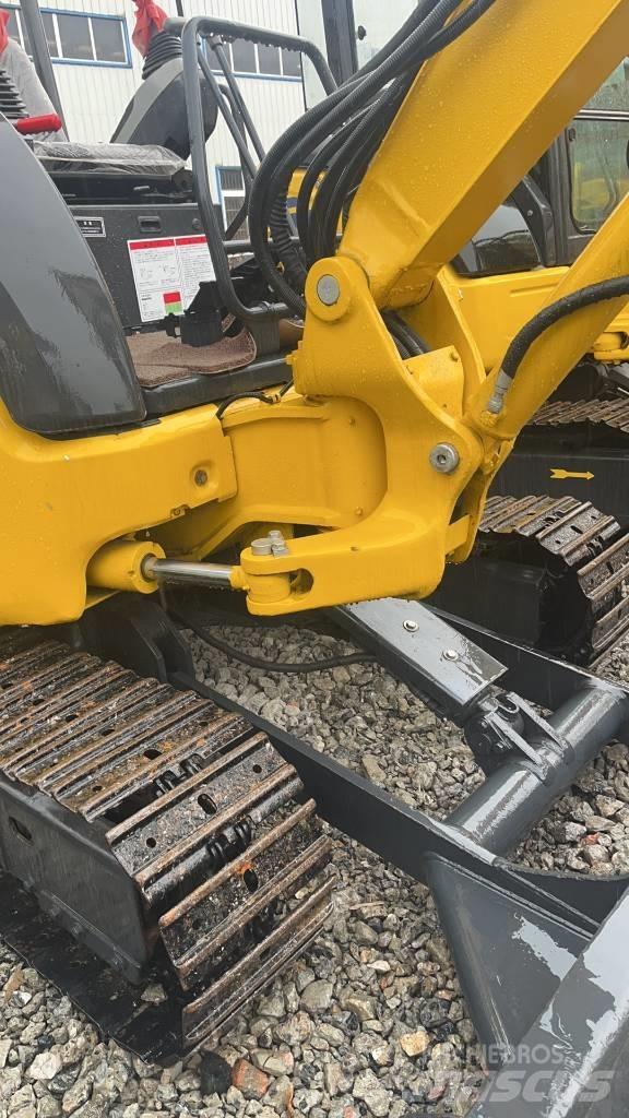 Komatsu PC 30 Telakaivukoneet