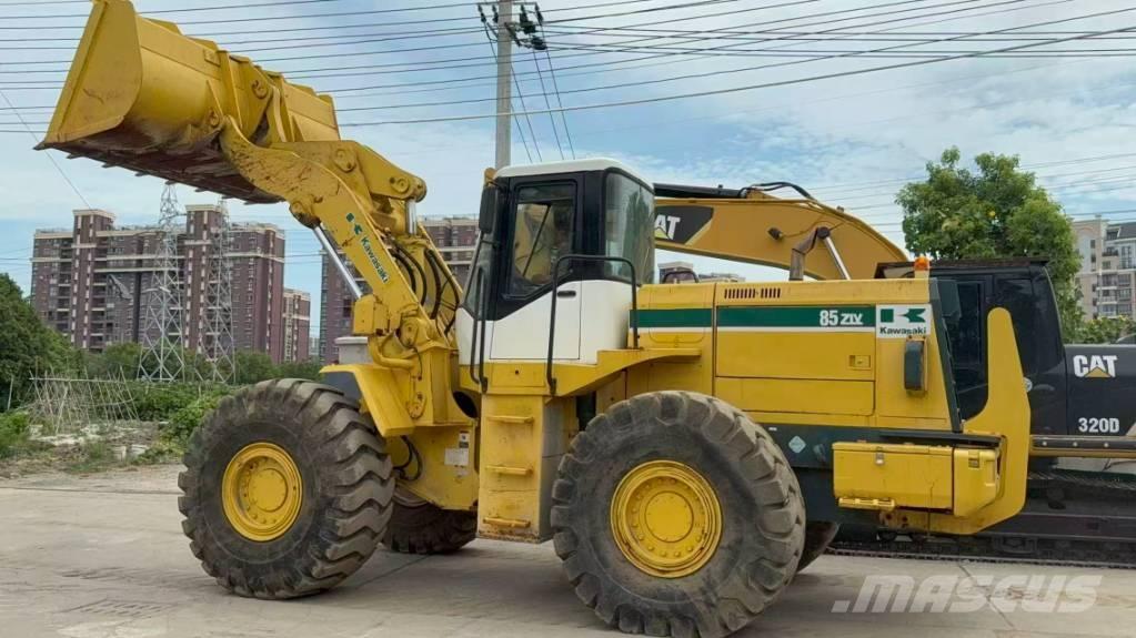 Kawasaki 85 Z Pyöräkuormaajat