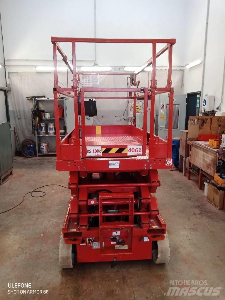 SkyJack SJ III 4626 Saksilavat
