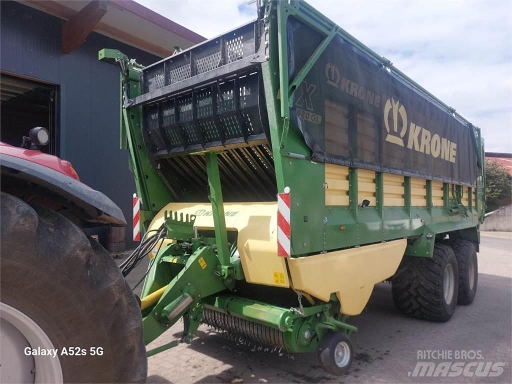 Krone ZX 470 GL Keräävät noukinvaunut ja silppurivaunut