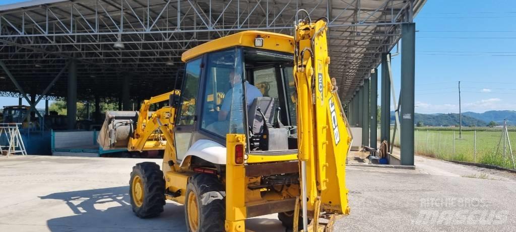 JCB 2 CX Kaivurikuormaajat