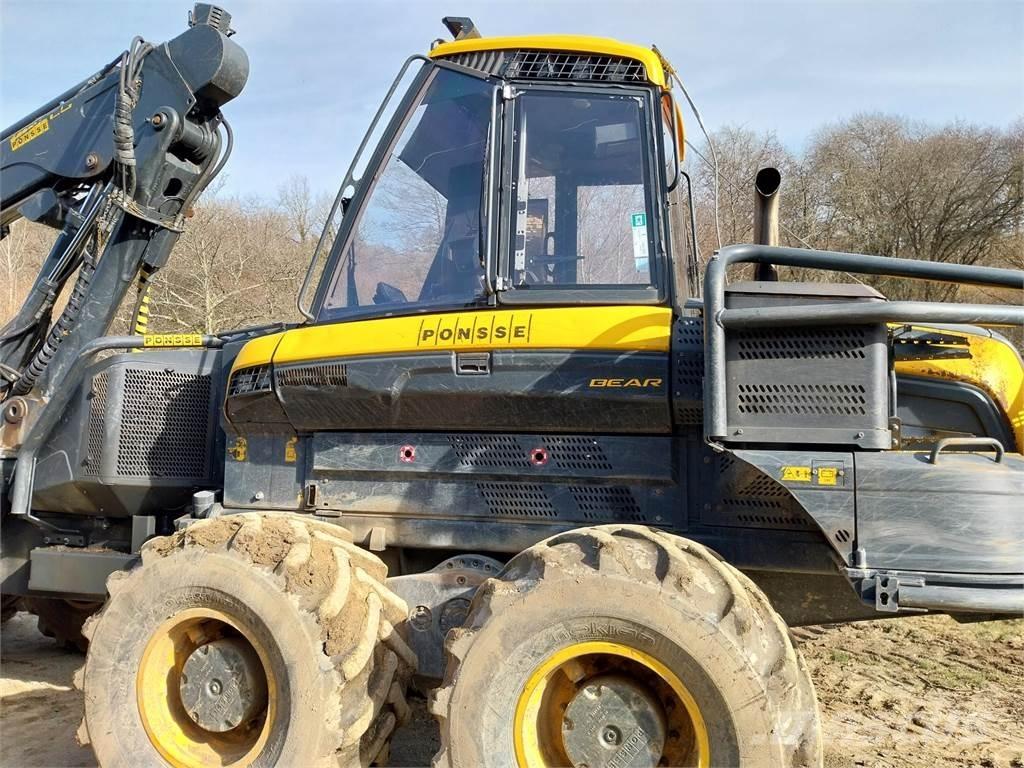 Ponsse BEAR Harvesterit