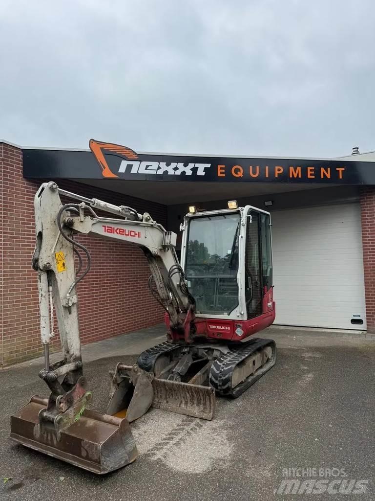 Takeuchi TB230 Minikaivukoneet < 7t