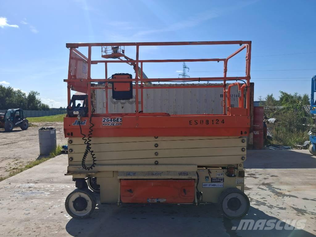 JLG 2646ES Saksilavat