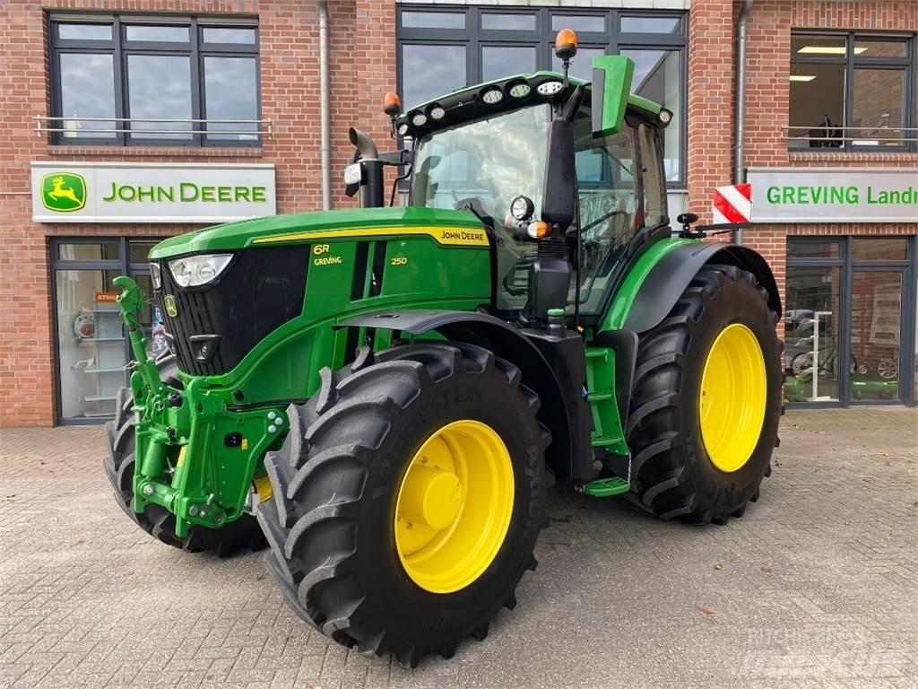 John Deere 6R250 Traktorit