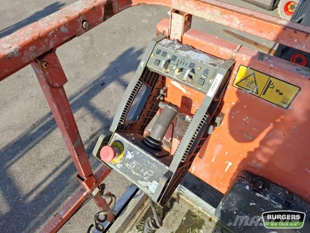 JLG 3246ES Saksilavat