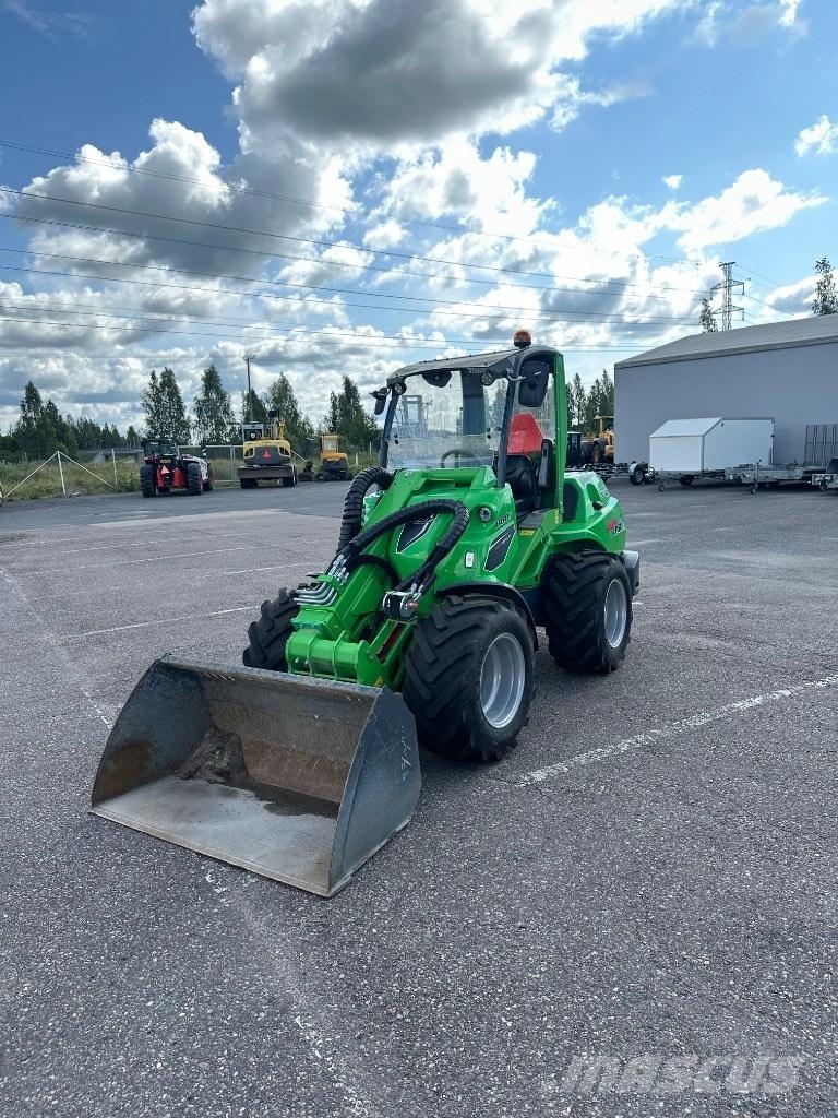 Avant 860 i Pienkuormaajat