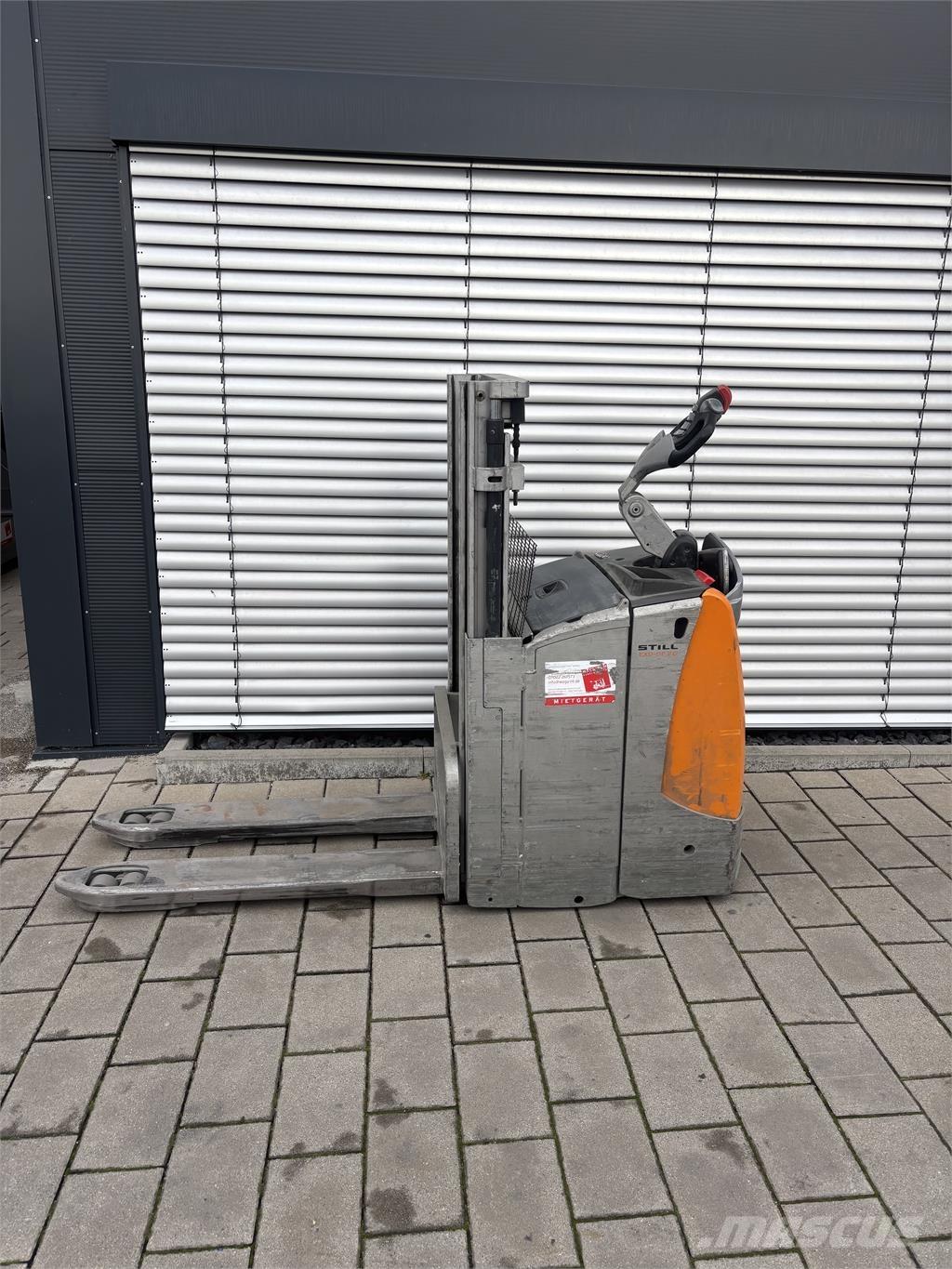 Still EXD-SF20 Ajettavat pinoamisvaunut