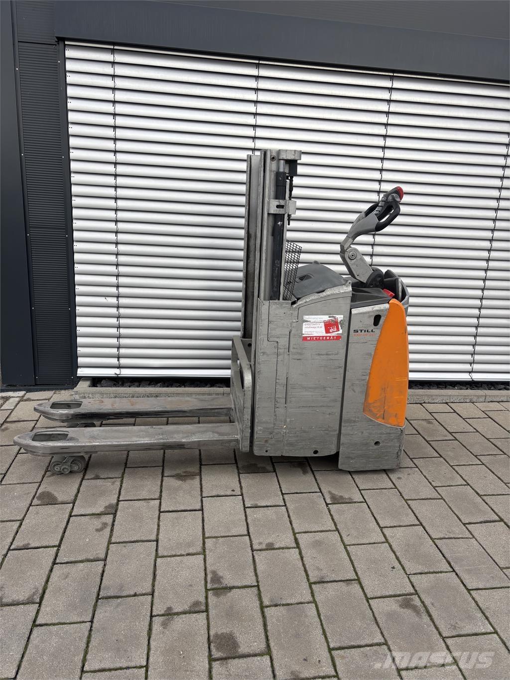 Still EXD-SF20 Ajettavat pinoamisvaunut