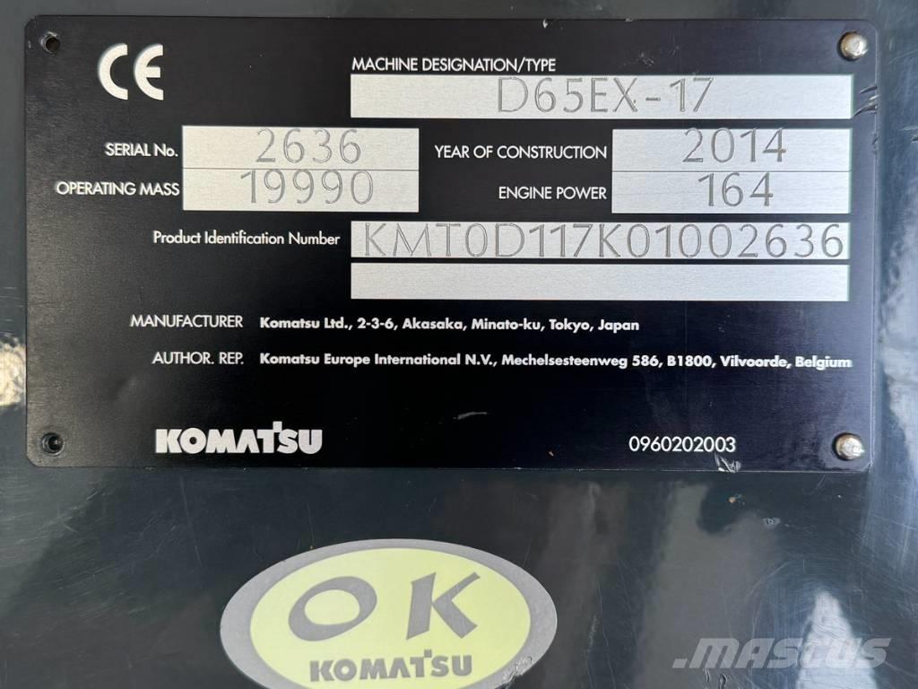 Komatsu D 65 EX-17 Telaketjupuskutraktorit