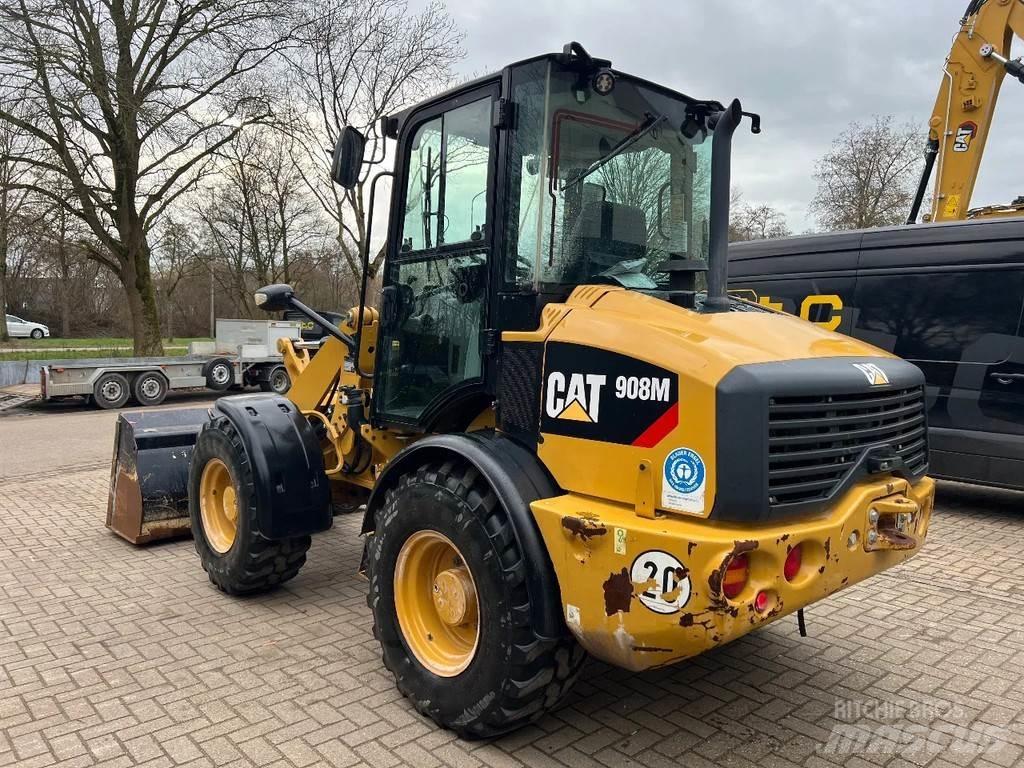 CAT 908M Pyöräkuormaajat