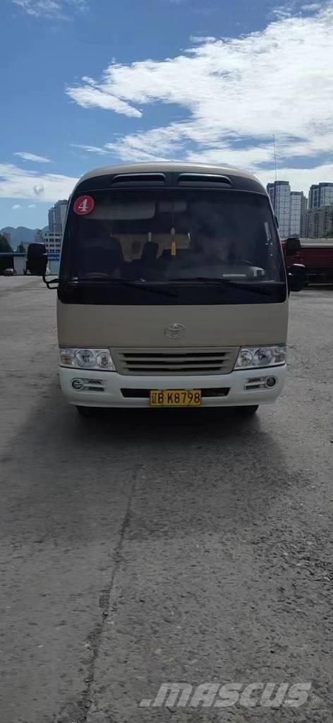 Toyota Coaster Bus Minibussit