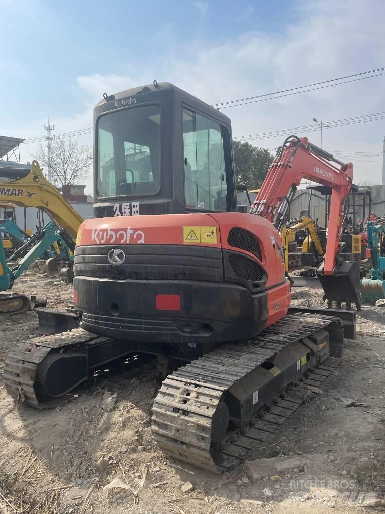 Kubota U35 Minikaivukoneet < 7t