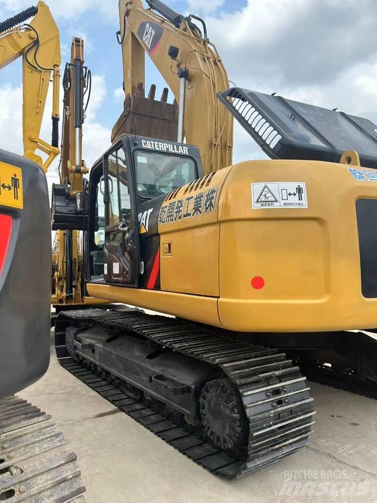 CAT CAT323D Telakaivukoneet