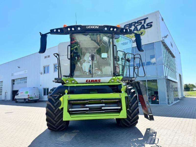 CLAAS LEXION 8600 Leikkuupuimurit