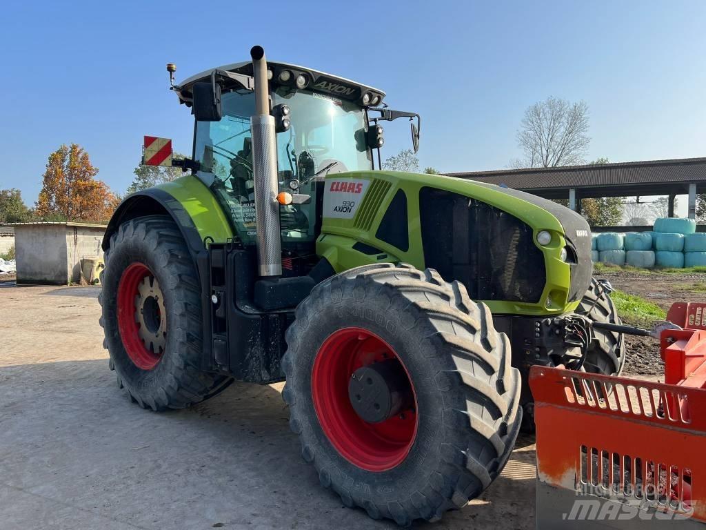 CLAAS Axion 930 Traktorit
