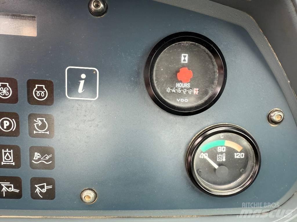 Liebherr LR 634 Telakuormaajat