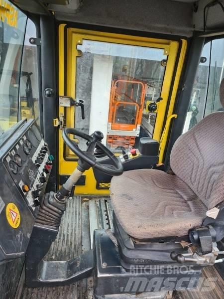 Bomag BW 174 AD Tandemjyrät