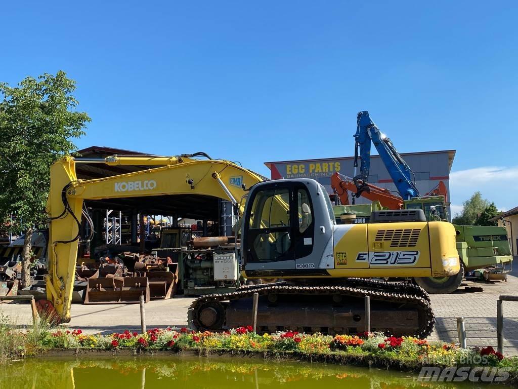 New Holland E 215 Telakaivukoneet