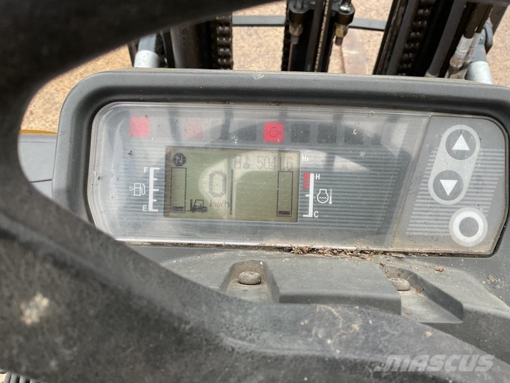 CAT DP30NT Dieseltrukit