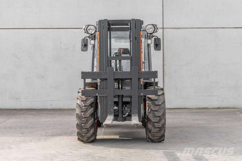 Ausa C 251 H x4 Dieseltrukit