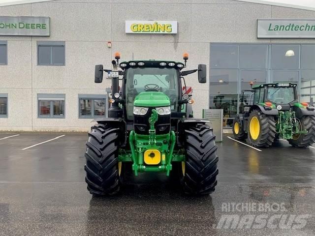 John Deere 6R165 Traktorit